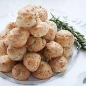 Secret Recipe Club, pate au choux, Gruyere, Rosemary, Roasted Garlic, starter, Appetizer, Entertaining, The Pink Apron, David Lebovitz, recipe, food, French, pâte à choux